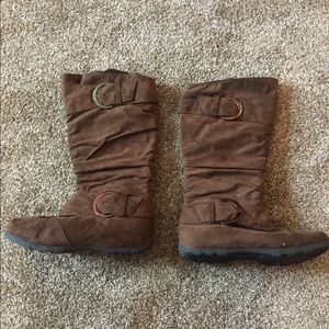 Max Collection Brown Boots - Size 8